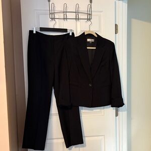 Evan Picone Classic Black Pantsuit